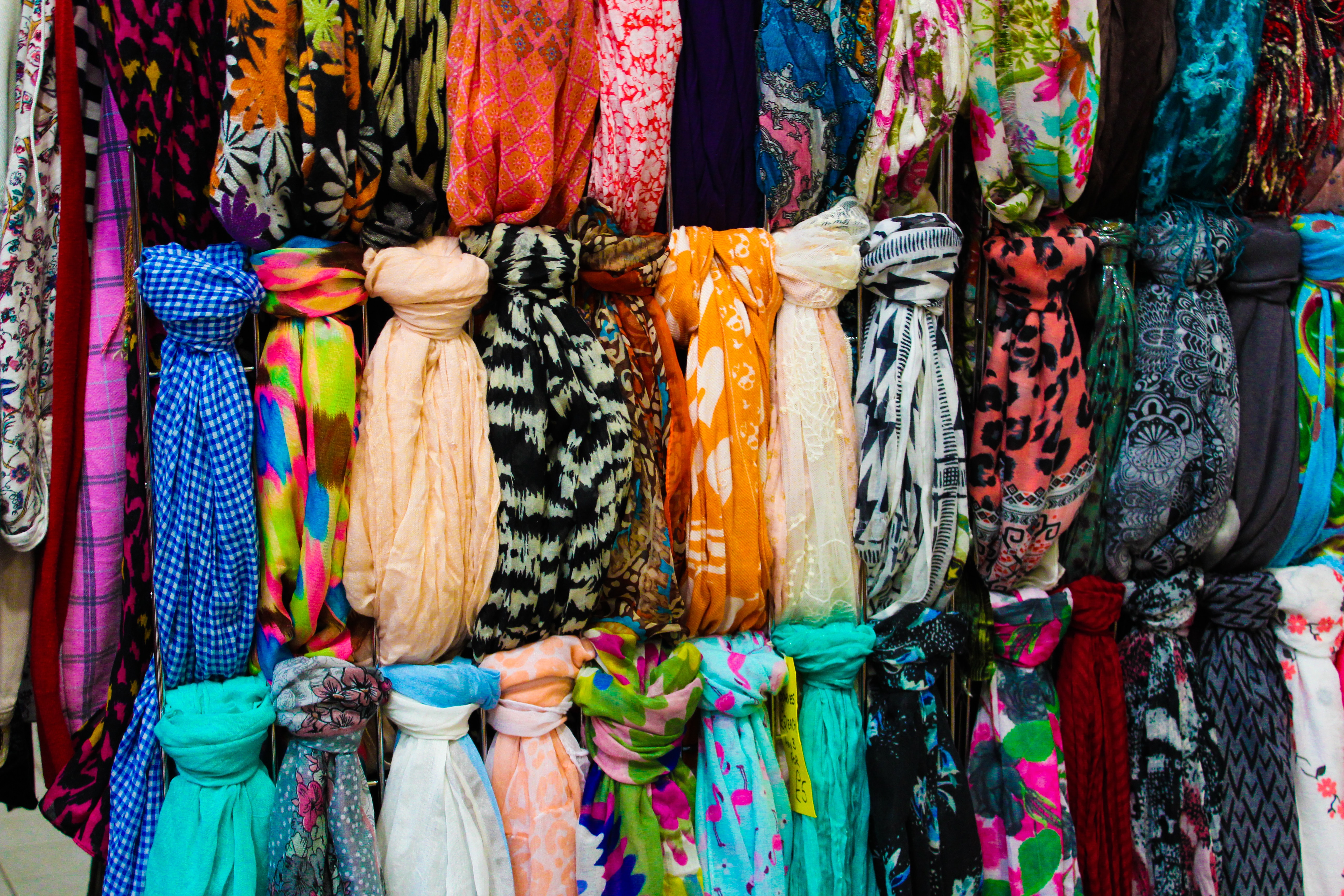 Stretch A Scarves .Unsplash
